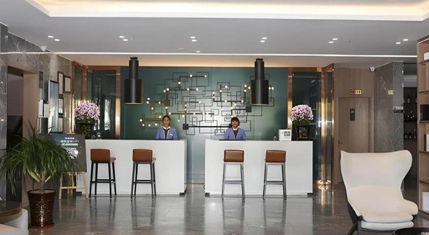 Echarm Hotel Lhasa Potala Palace Eksteriør bilde
